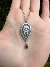 Load image into Gallery viewer, Ghost face scream necklace
