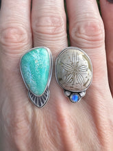 Load image into Gallery viewer, Siren sisters open band ring
