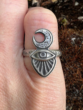 Load image into Gallery viewer, Eye of protection ring
