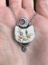 Load image into Gallery viewer, Cat love talisman necklace

