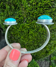 Load image into Gallery viewer, Turquoise open front statement cuff
