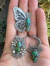 Load image into Gallery viewer, The Chosen.. Sterling silver perched turquoise butterfly ring
