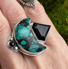 Load image into Gallery viewer, Turquoise crescent moon onyx statement ring
